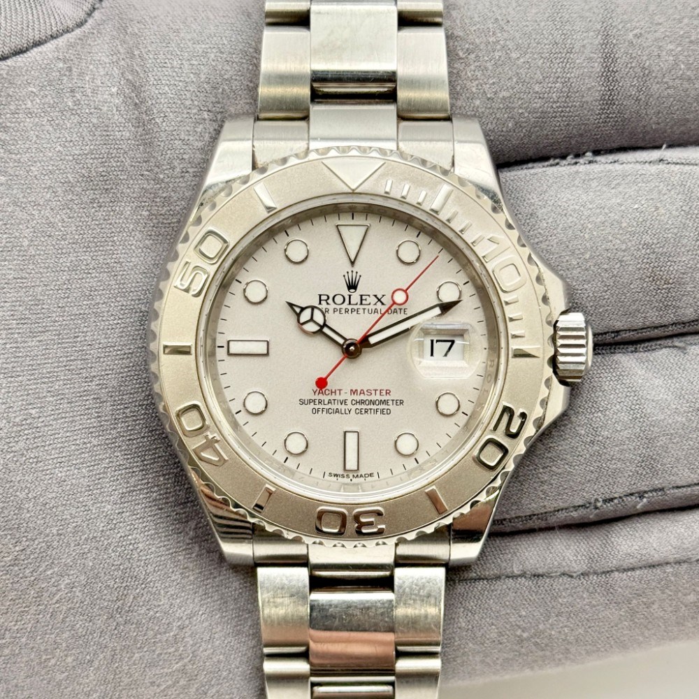 YACHT-MASTER