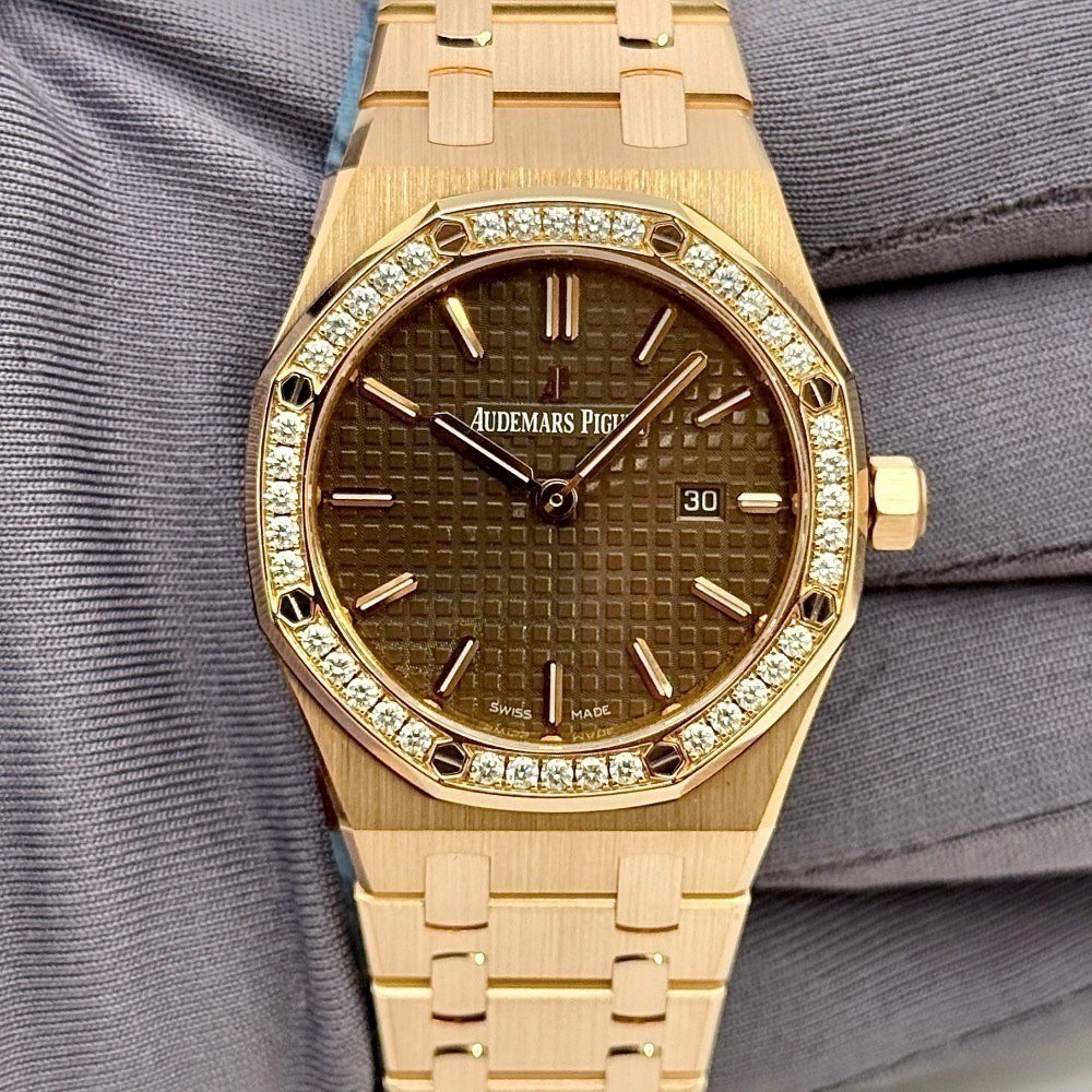 ROYAL OAK LADIES