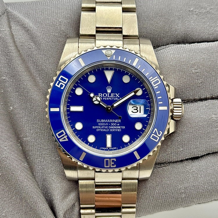 SUBMARINER