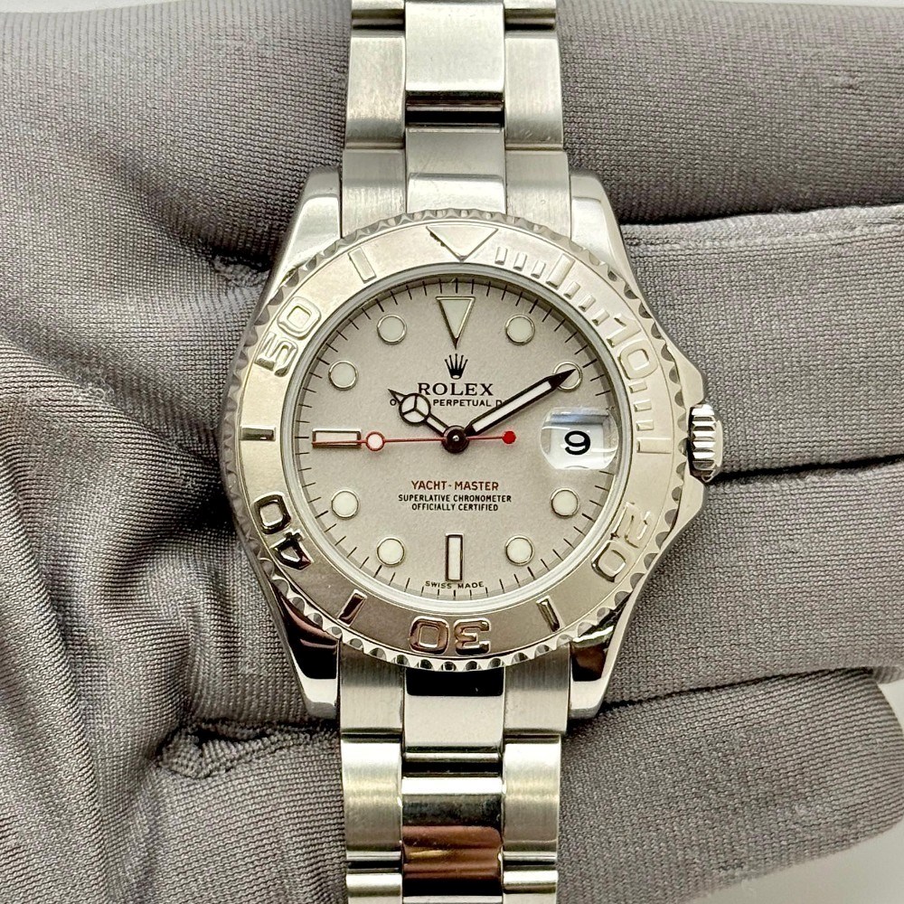 YACHT-MASTER