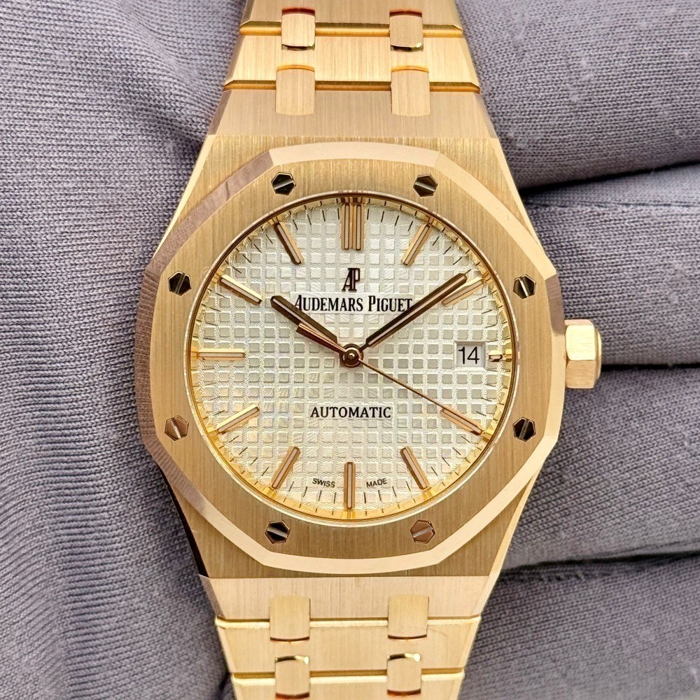 ROYAL OAK