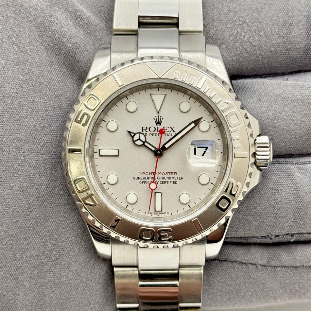 YACHT-MASTER