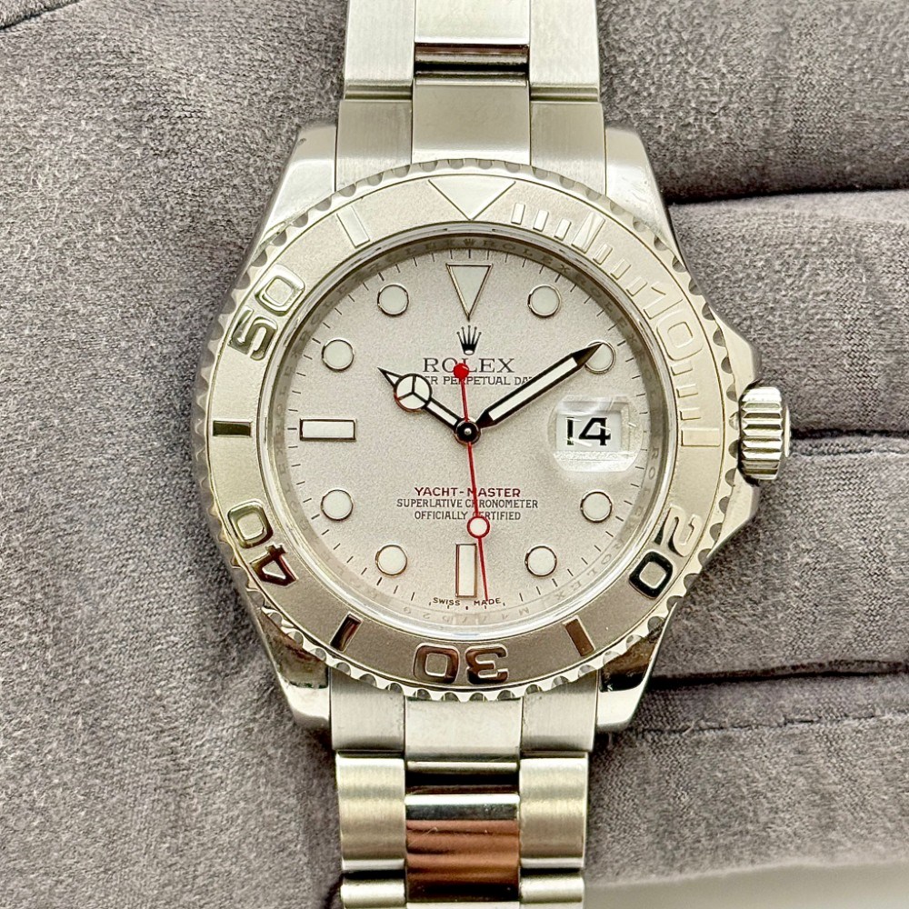 YACHT-MASTER