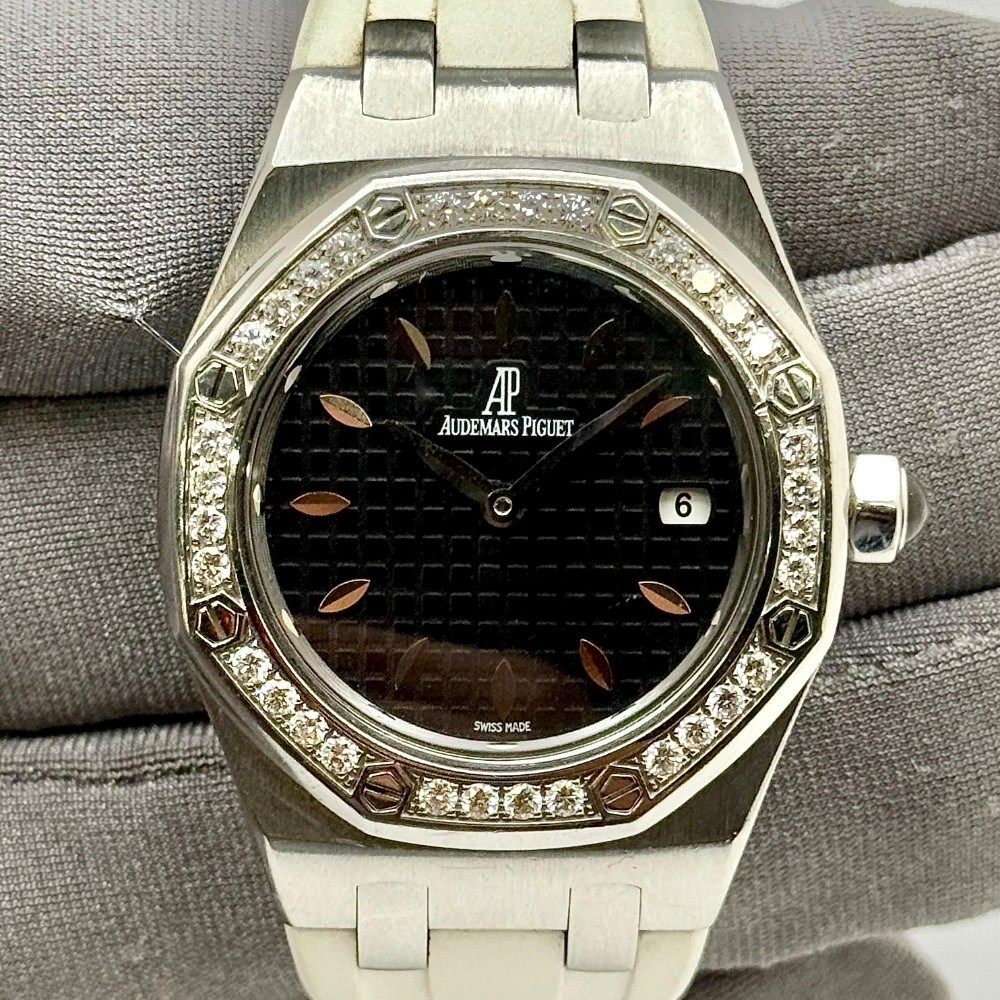 ROYAL OAK LADY