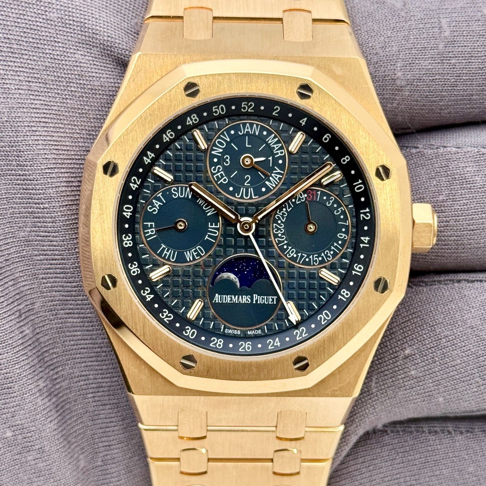 ROYAL OAK PERPETUAL CALENDAR