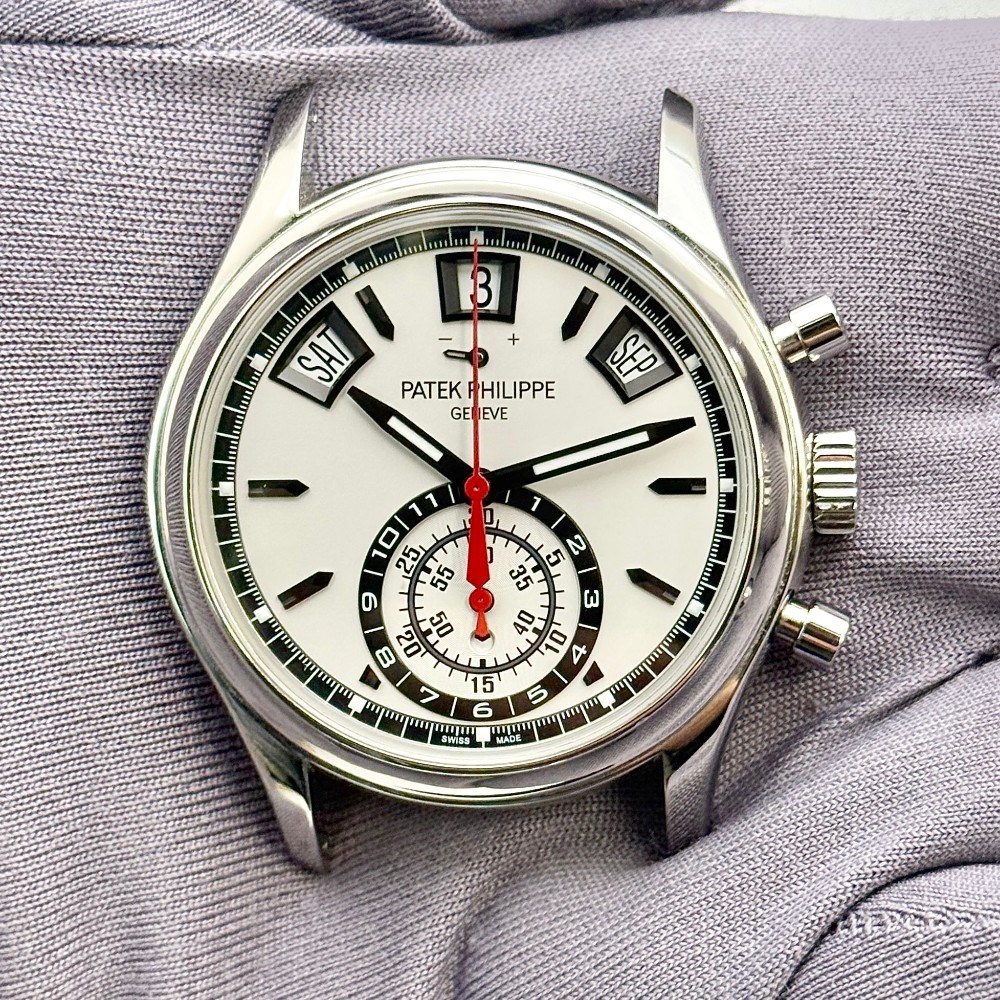 ANNUAL CALENDAR CHRONOGRAPH
